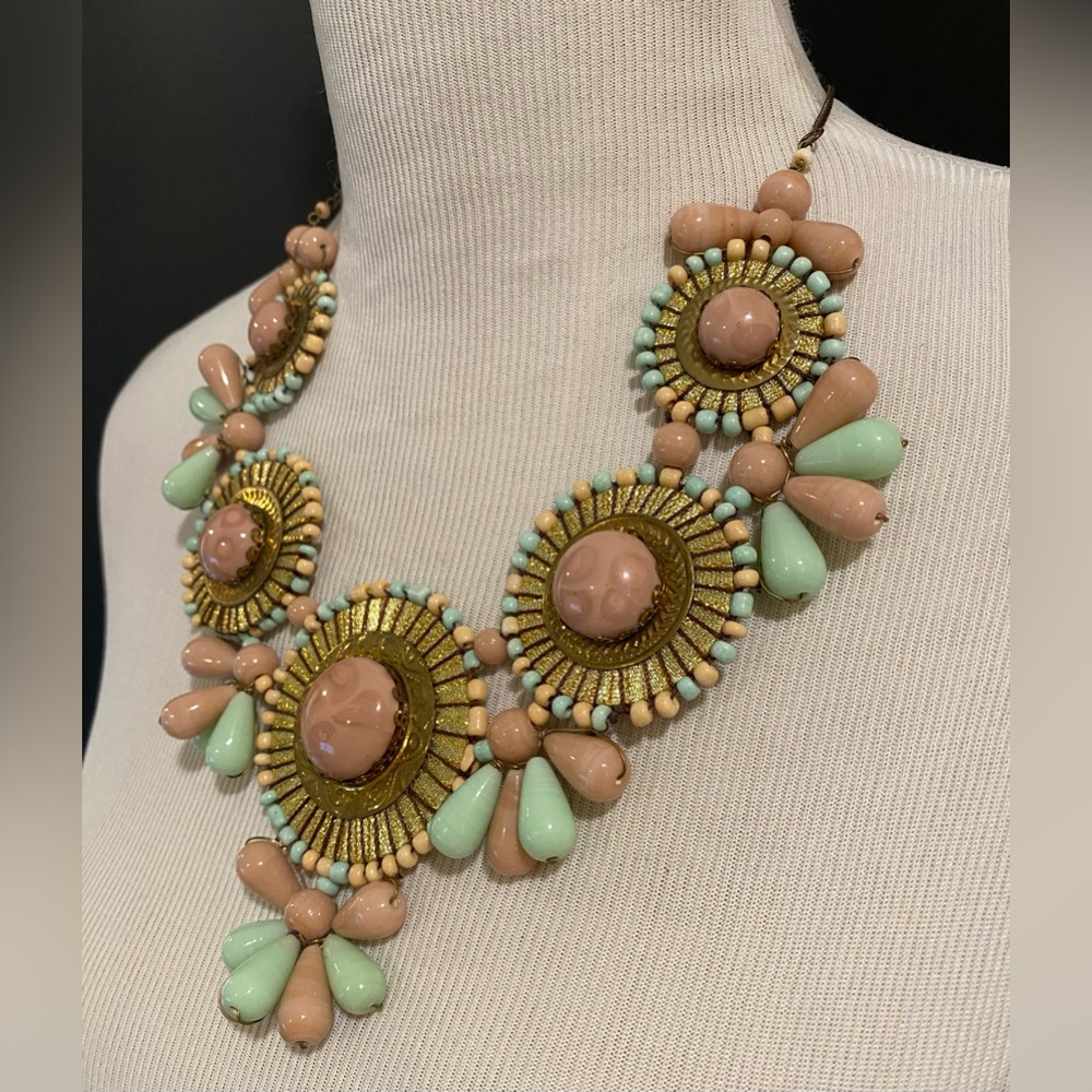 Statement Bib Necklace - Picture 4 of 8